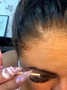 Emiily W online show from 12/03/25, 10:24