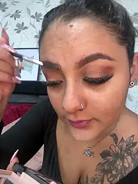 Emiily W online show from 12/16/25, 09:25