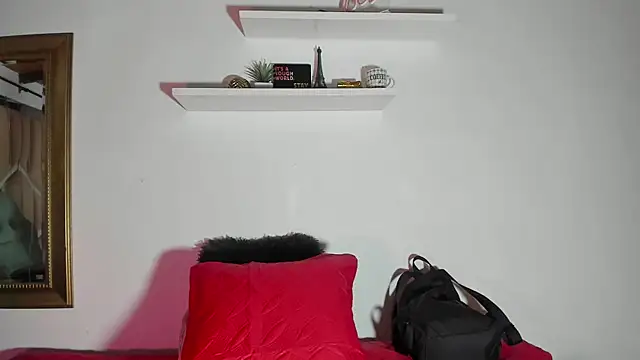 naia blessed online show from 02/17/25, 07:10