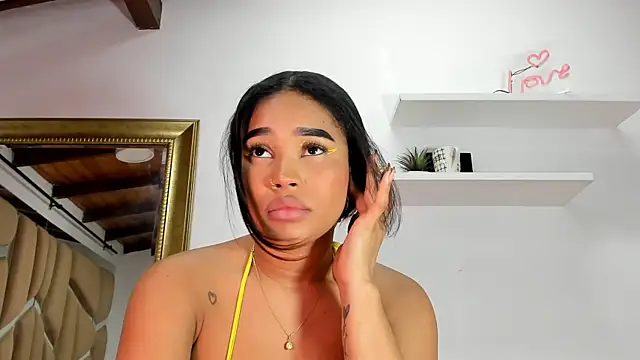 naia blessed online show from 02/25/25, 01:20