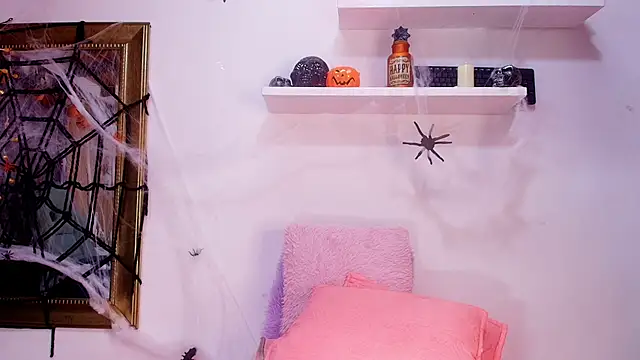 naia blessed online show from 10/21/25, 07:14