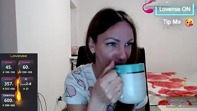 Snapshot of Masha-Mashenka1 chatting on 03/21/25, 09:56 Masha-Mashenka1 online show from 03/21/25, 09:56