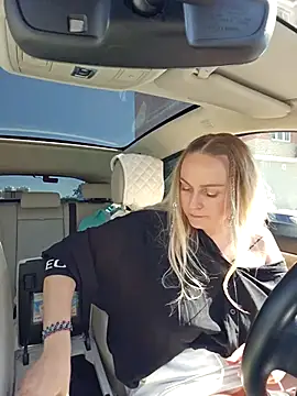 Bondgirl 013 online show from 10/04/25, 09:07