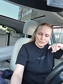 Bondgirl 013 online show from 05/09/26, 04:01