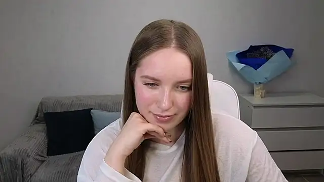 EvaMaddison online show from 01/25/25, 05:51