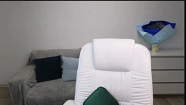 EvaMaddison online show from 01/29/25, 09:33