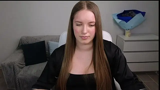 EvaMaddison online show from 02/03/25, 10:03