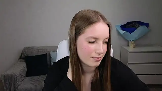 EvaMaddison online show from 02/24/25, 04:04