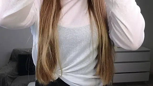 EvaMaddison online show from 03/01/25, 04:22