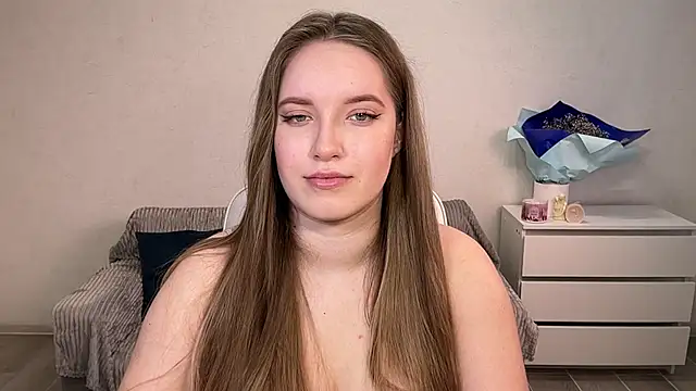 EvaMaddison online show from 01/15/26, 06:40