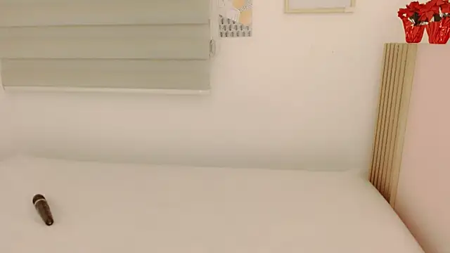 Snapshot of Elen__Sweet chatting on 02/26/25, 01:53 Elen  Sweet online show from 02/26/25, 01:53