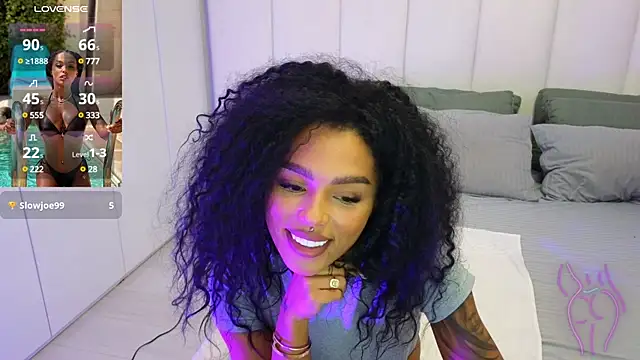 Snapshot of KimiBrown chatting on 02/06/25, 08:13 KimiBrown online show from 02/06/25, 08:13