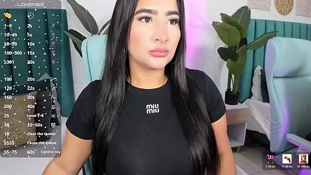 amy-thomson1 online show from 03/09/26, 12:42