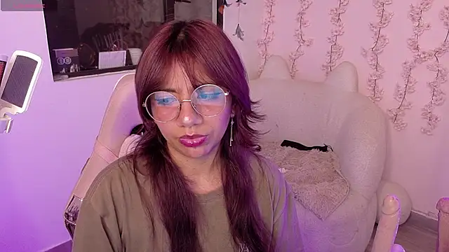 Nami usagi online show from 04/15/26, 07:58