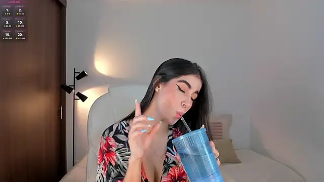 RebeccaBaxter online show from 03/13/26, 11:00