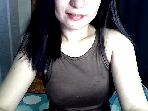 Snapshot of Mia_2022 chatting on 05/11/26, 07:14 Mia 2022 online show from 05/11/26, 07:14