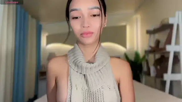 Snapshot of _caroline69 chatting on 11/26/25, 02:12 caroline69 online show from 11/26/25, 02:12