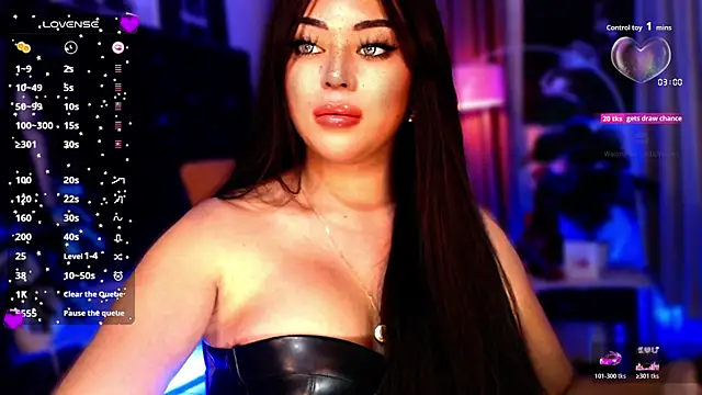 Snapshot of Thalia_Cambridge chatting on 10/31/25, 07:59 Thalia Cambridge online show from 10/31/25, 07:59