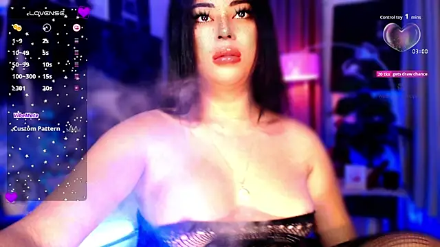 Snapshot of Thalia_Cambridge chatting on 11/01/25, 08:00 Thalia Cambridge online show from 11/01/25, 08:00