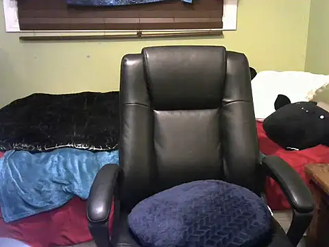 Mistimoon online show from 09/15/25, 04:23