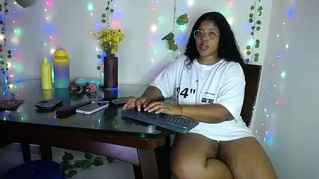 Lilyth  Brown online show from 01/15/25, 08:20