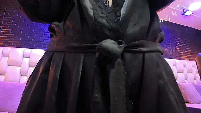 Snapshot of Salo_Heaven chatting on 03/06/25, 01:57 Salo Heaven online show from 03/06/25, 01:57