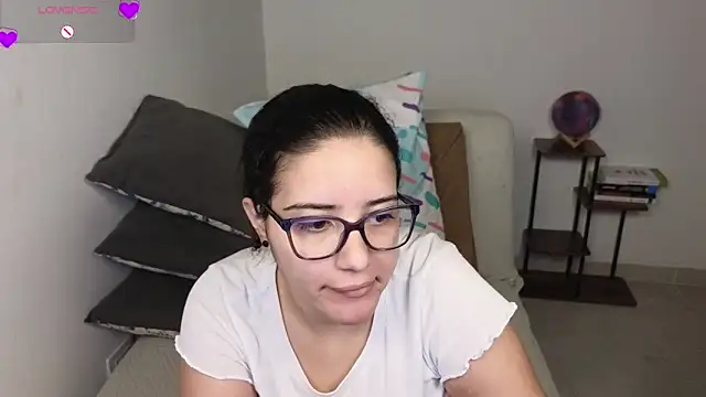 blue  moon  online show from 04/17/26, 03:53