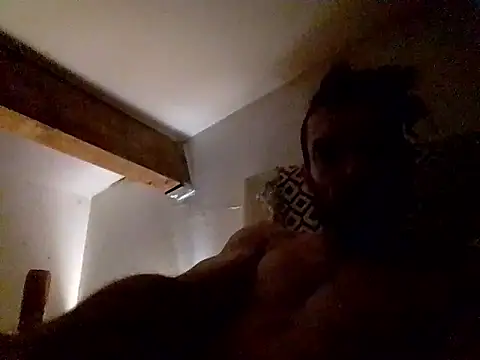 joliecu online show from 05/15/26, 01:45