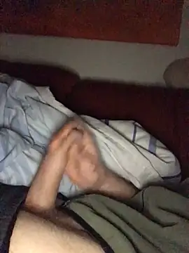 Snapshot of Dani_el82@xh chatting on 12/21/24, 10:50 Dani el82xh online show from 12/21/24, 10:50