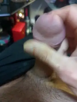 Snapshot of Dani_el82@xh chatting on 04/03/26, 05:38 Dani el82xh online show from 04/03/26, 05:38