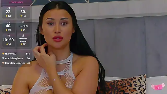 EmyLaveau online show from 03/11/25, 06:00