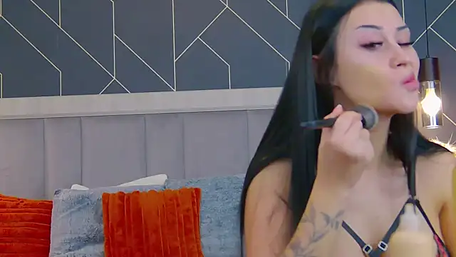 EmyLaveau online show from 01/14/26, 06:08