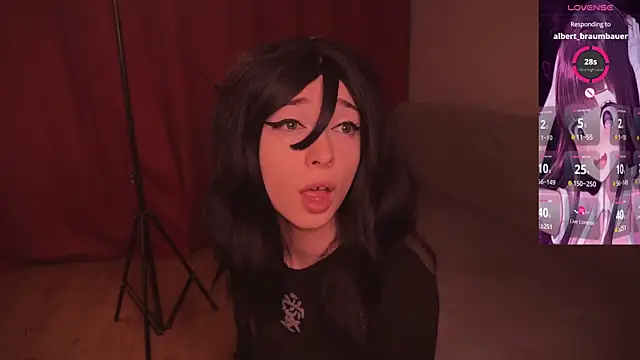 Snapshot of Handsomepure chatting on 03/14/25, 12:43 Handsomepure online show from 03/14/25, 12:43