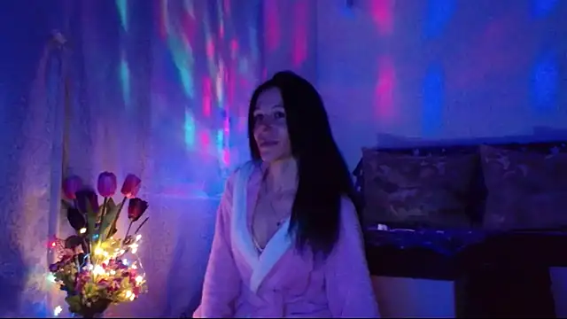 Snapshot of ElysaSun chatting on 03/06/25, 12:21 ElysaSun online show from 03/06/25, 12:21