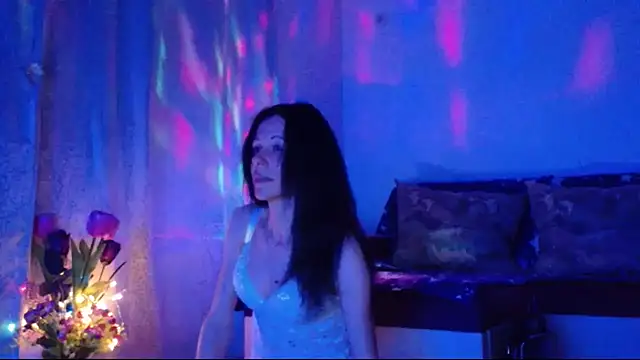 Snapshot of ElysaSun chatting on 03/16/25, 08:11 ElysaSun online show from 03/16/25, 08:11