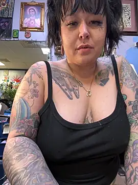 evacheers online show from 11/05/25, 12:38