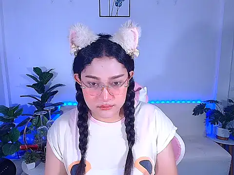 Snapshot of plysaithailand chatting on 09/12/25, 02:33 plysaithailand online show from 09/12/25, 02:33