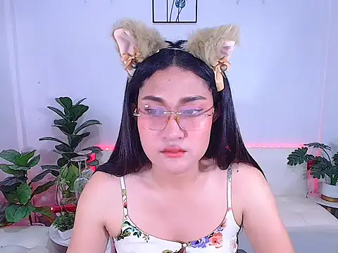 Snapshot of plysaithailand chatting on 09/25/25, 01:15 plysaithailand online show from 09/25/25, 01:15