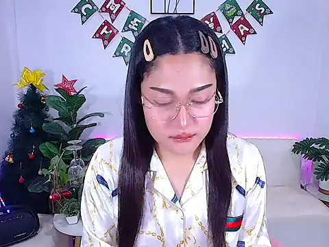 Snapshot of plysaithailand chatting on 01/05/26, 11:19 plysaithailand online show from 01/05/26, 11:19