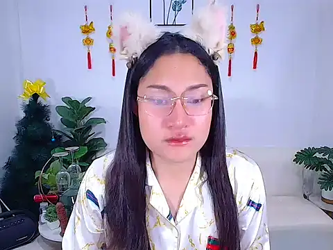 Snapshot of plysaithailand chatting on 01/14/26, 10:58 plysaithailand online show from 01/14/26, 10:58