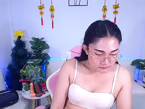 Snapshot of plysaithailand chatting on 02/05/26, 09:36 plysaithailand online show from 02/05/26, 09:36