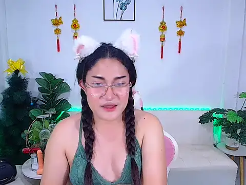 Snapshot of plysaithailand chatting on 02/18/26, 02:24 plysaithailand online show from 02/18/26, 02:24