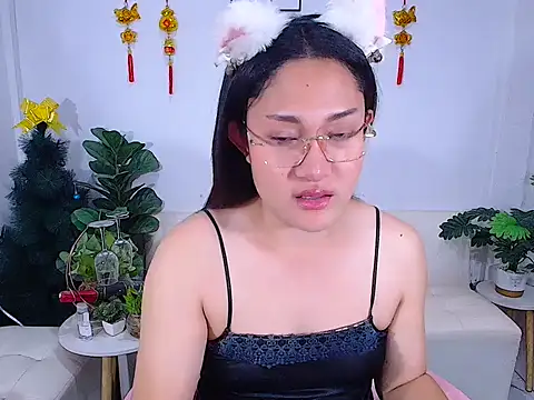 Snapshot of plysaithailand chatting on 02/28/26, 01:45 plysaithailand online show from 02/28/26, 01:45