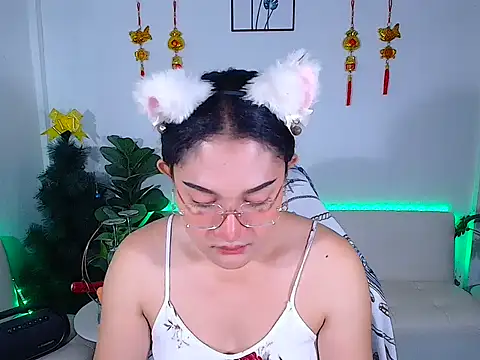 Snapshot of plysaithailand chatting on 04/29/26, 07:23 plysaithailand online show from 04/29/26, 07:23
