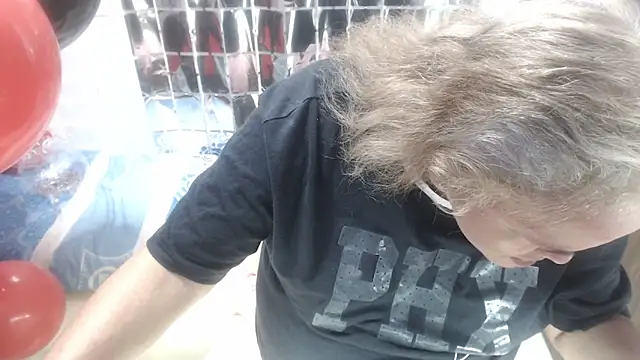 selenax2023 online show from 03/19/26, 02:37