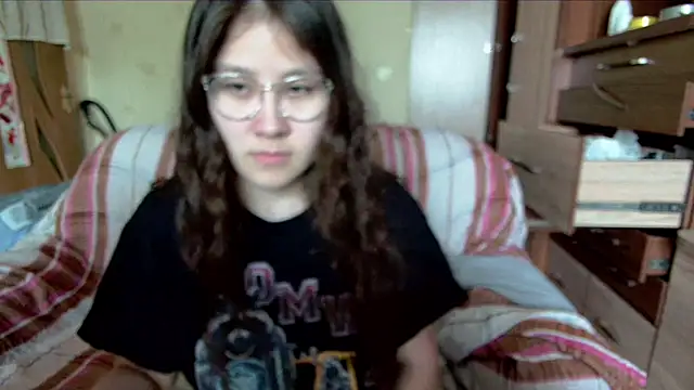 Riz girl online show from 05/01/26, 04:17