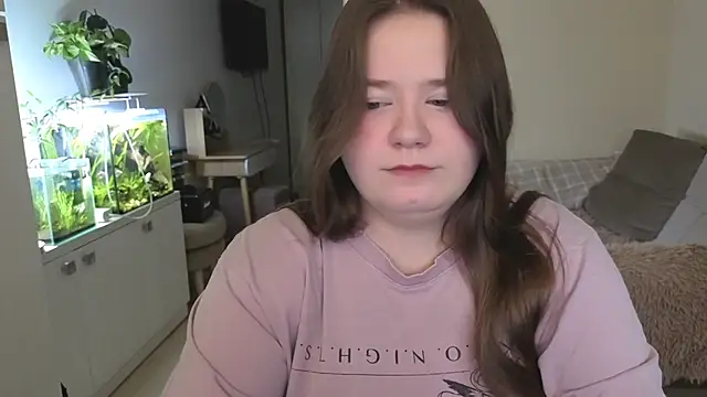 remirann  online show from 11/27/25, 09:44