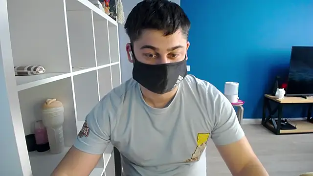 Tomguys online show from 03/03/25, 01:09