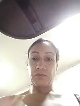 kendrasub online show from 04/25/26, 06:05