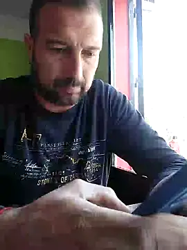 Snapshot of juandi21cm chatting on 01/13/25, 03:04 juandi21cm online show from 01/13/25, 03:04